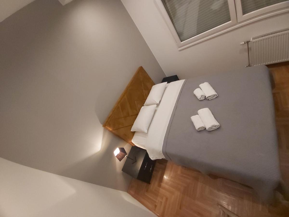 Apartment Nikirent Banja Luka Extérieur photo