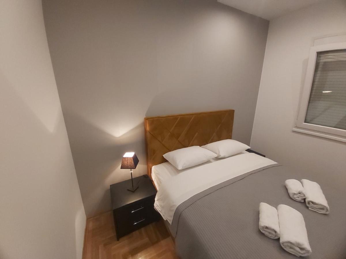 Apartment Nikirent Banja Luka Extérieur photo
