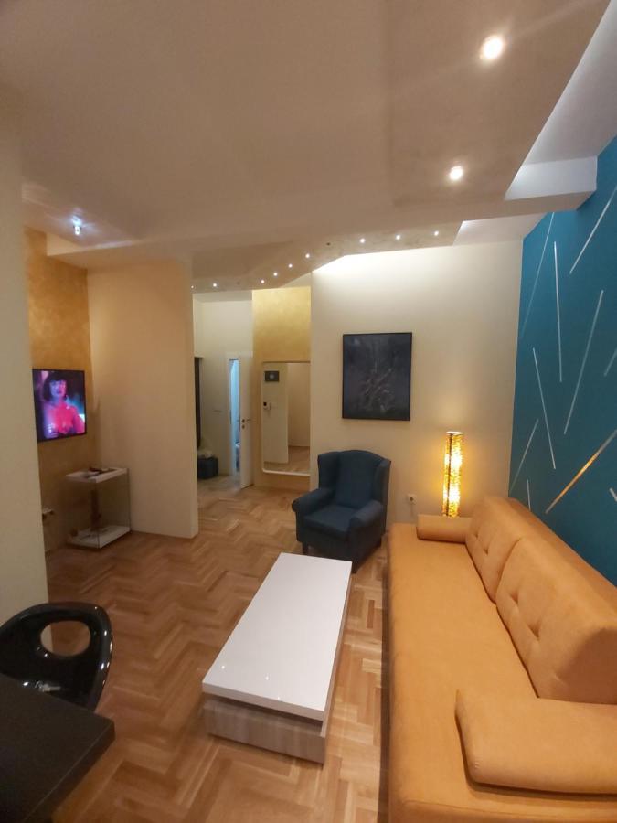 Apartment Nikirent Banja Luka Extérieur photo